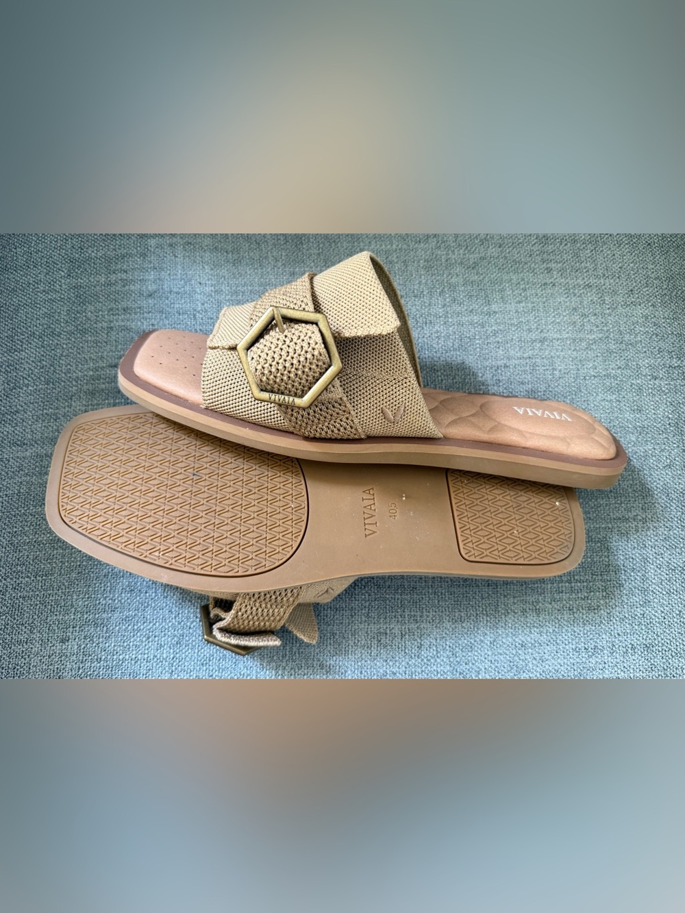 Vivaia Square-Toe Flat Sandals 40.5